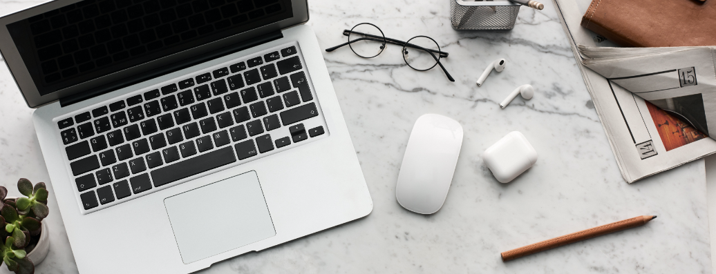 flatlay-display-of-electronics-next-to-eyeglases-3184454
