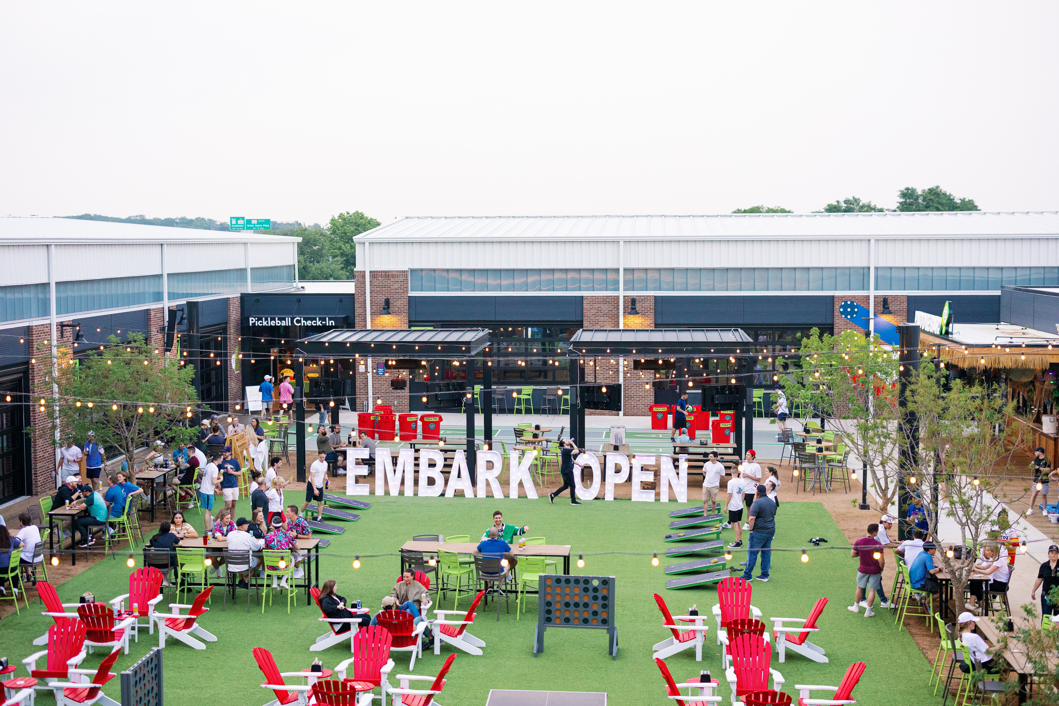 EmbarkAllHands2023-264